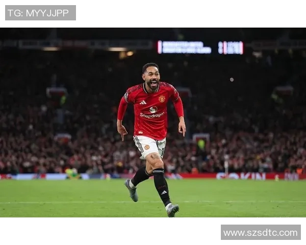 曼联官宣热门签约球员,引发球迷热议 曼联官宣热门签约球员,引发球迷热议